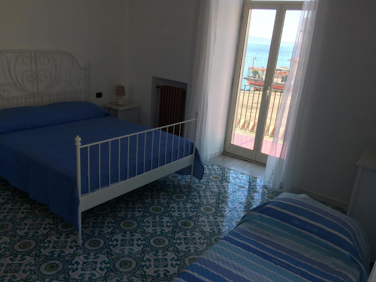 The Reef House Bed & Breakfast Поцуоли Екстериор снимка