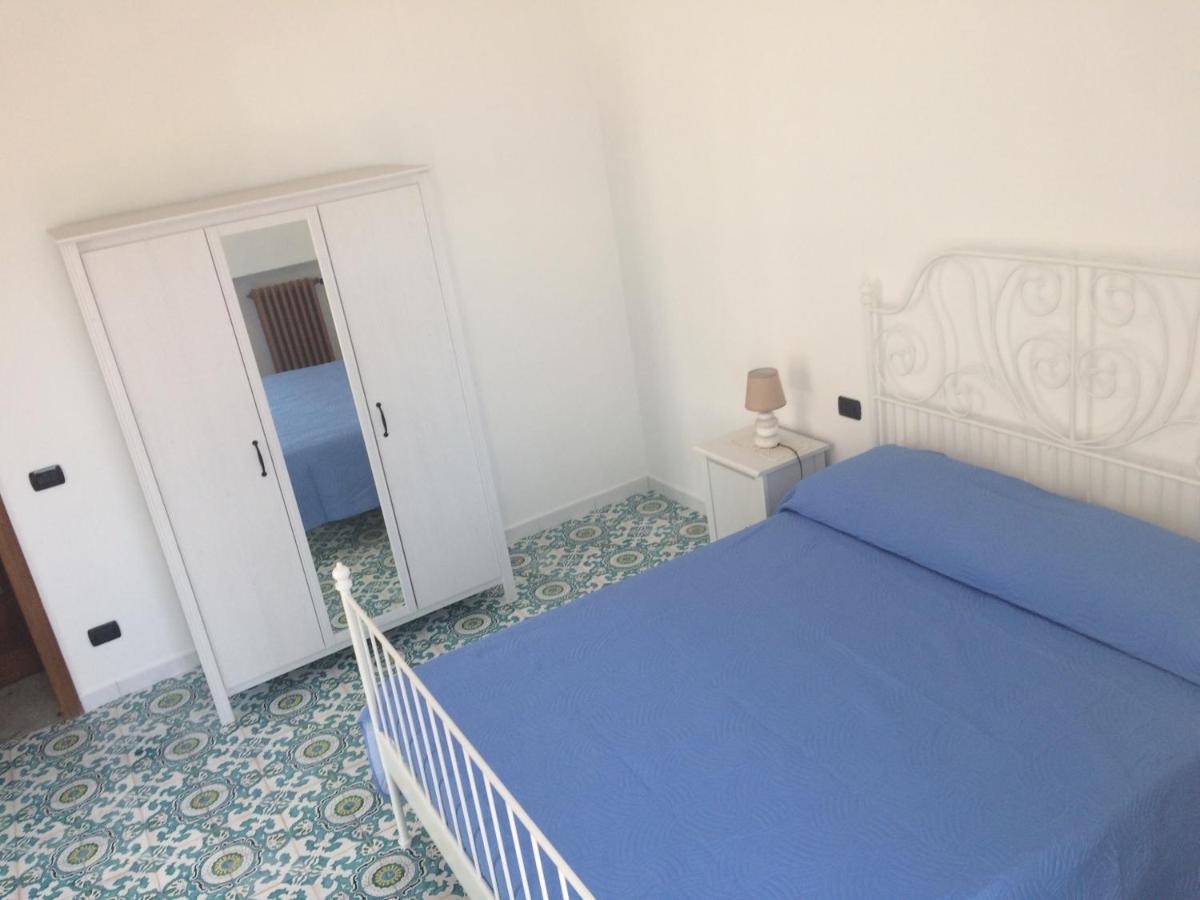 The Reef House Bed & Breakfast Поцуоли Екстериор снимка
